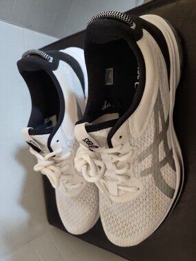 ASICS Gel-Kumo Lyte 2 Women's Size 11 Running Shoes 1012A913 White Athletic
